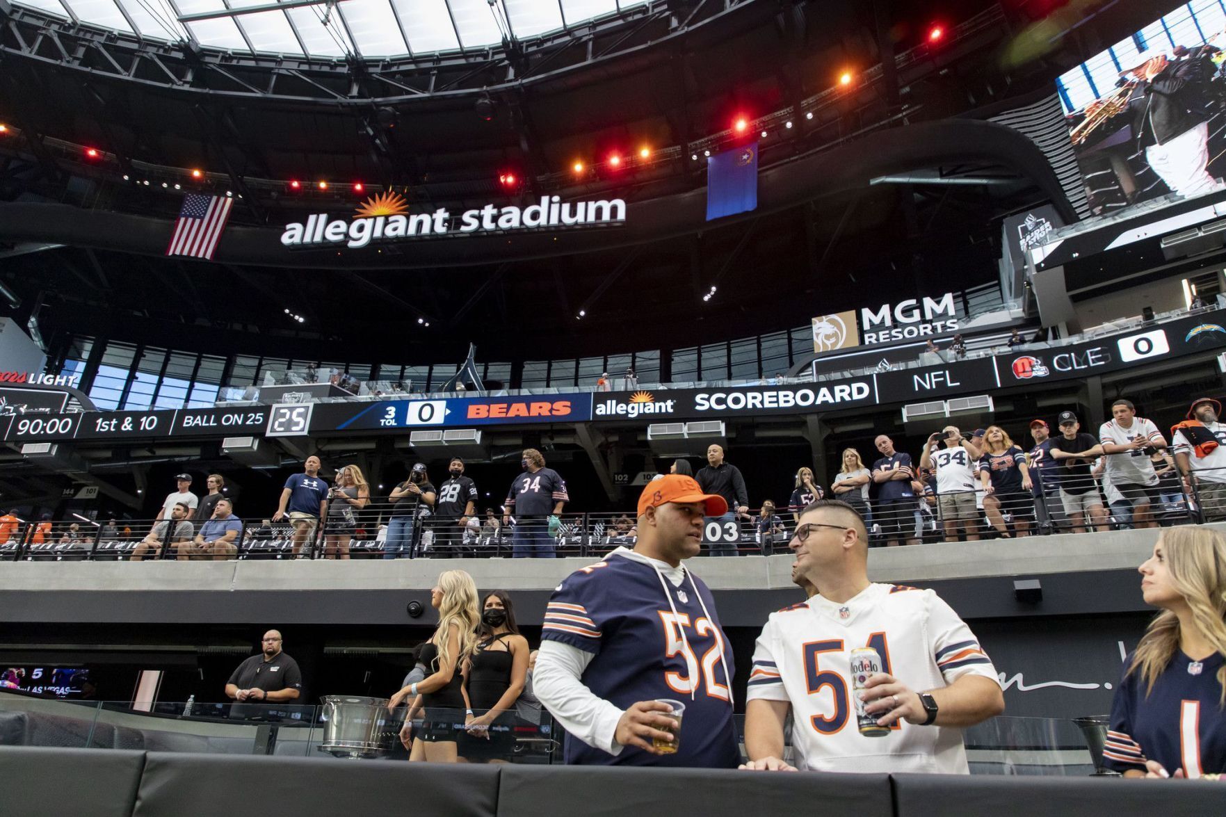20211010-AMX-SPORTS-WEEK-5-RECAP-CHICAGO-BEARS-37-TB.jpg